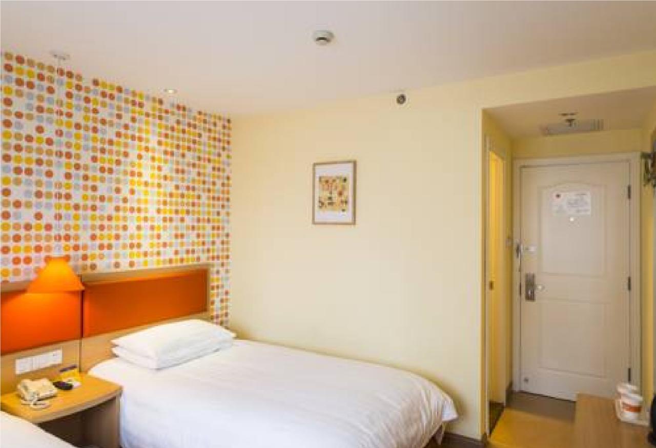 Home Inn Guangzhou Zhujiang New City מראה חיצוני תמונה